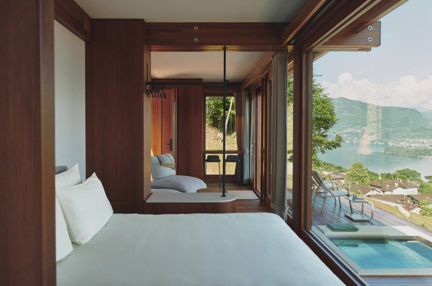 Pagano-system-house-wood-luxury-made-italy-hotel-hospitality